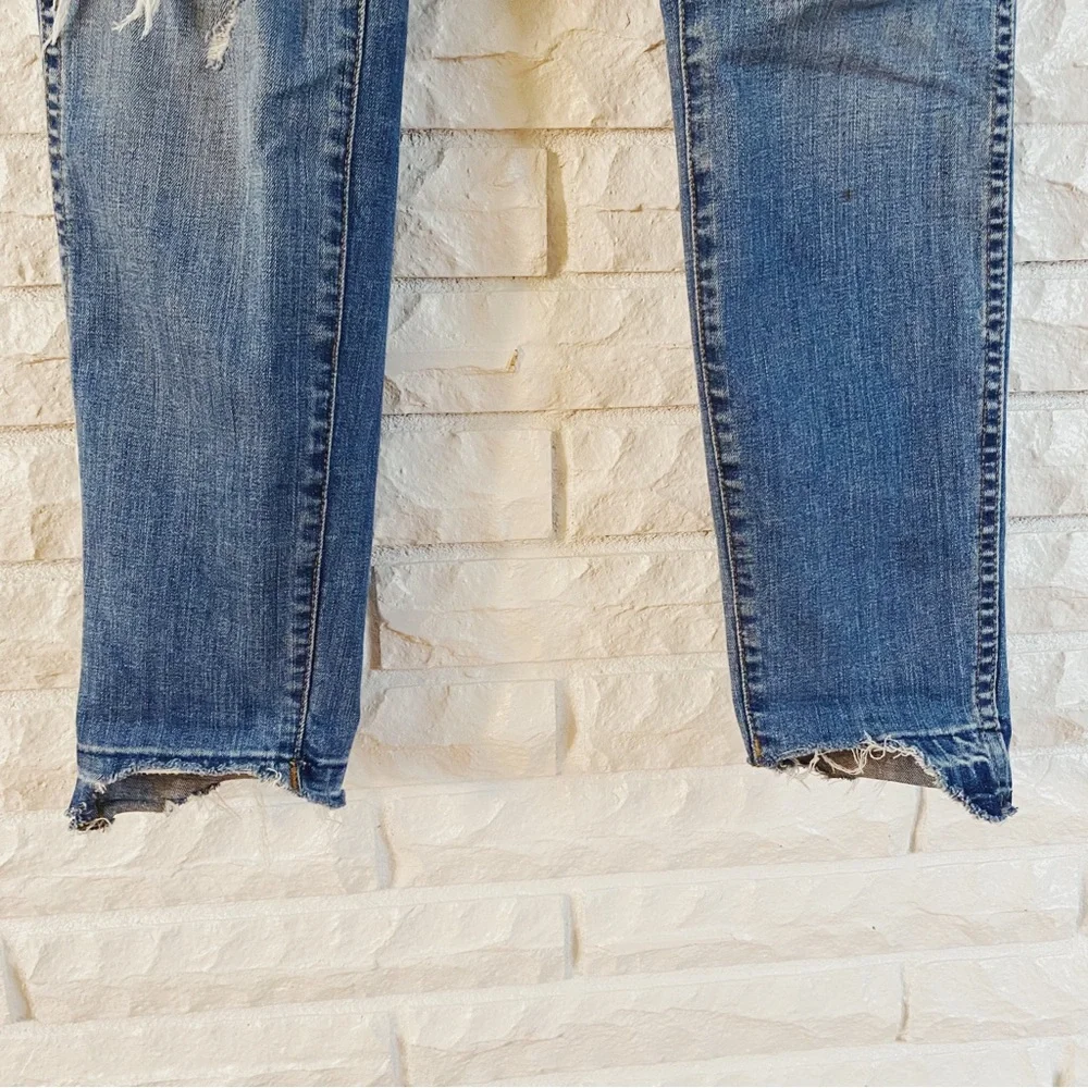 Madewell Curvy High-Rise Skinny Jeans - Picture 3 of 6